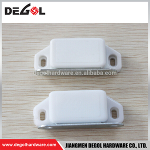 Popular Plastic Magnetic Catch Door Catch Cabinet Catch